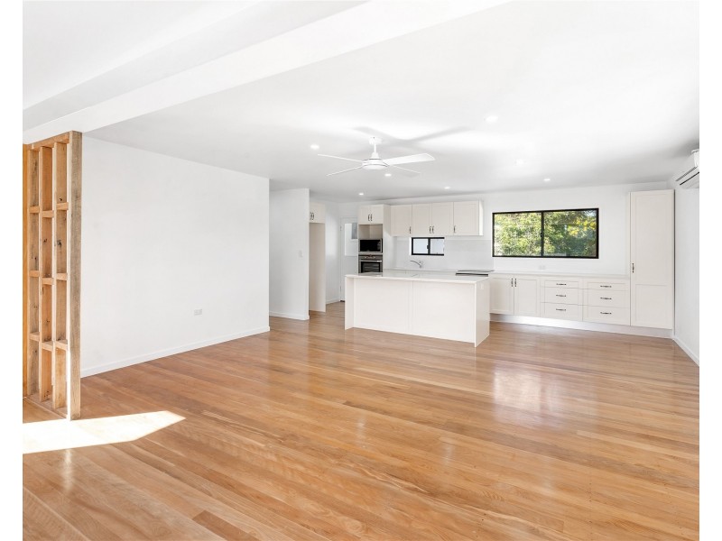 10 Elaine Street, Southport QLD 4215