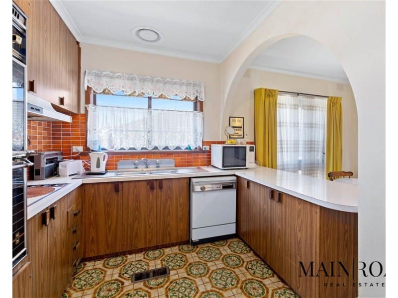 1 willis street, St Albans VIC 3021