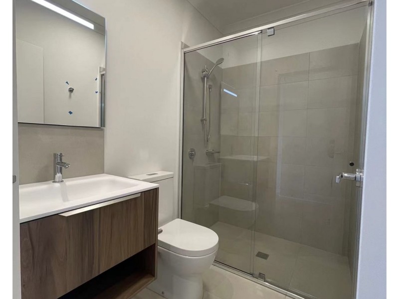 64 Cricklewood Circuit, Narre Warren VIC 3805