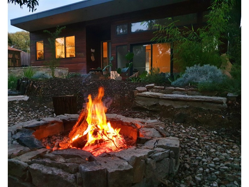 11 Hopkins street, Aireys Inlet VIC 3231