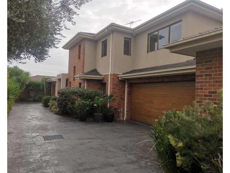 2/11 College St, Elsternwick VIC 3185