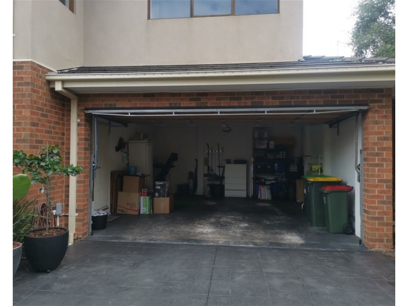 2/11 College St, Elsternwick VIC 3185
