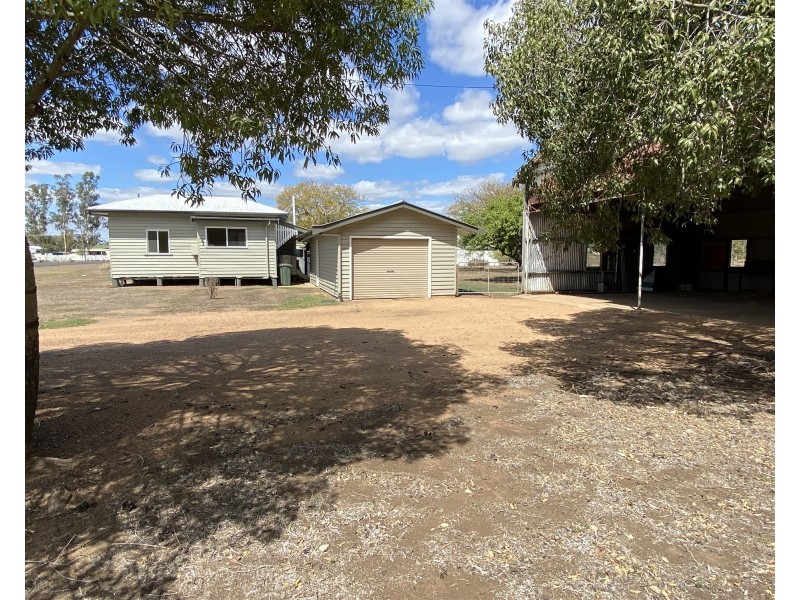 6 High st, Jandowae QLD 4410