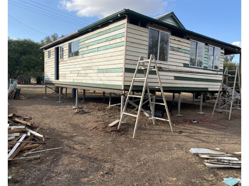 22-24 Queen street, Jandowae QLD 4410