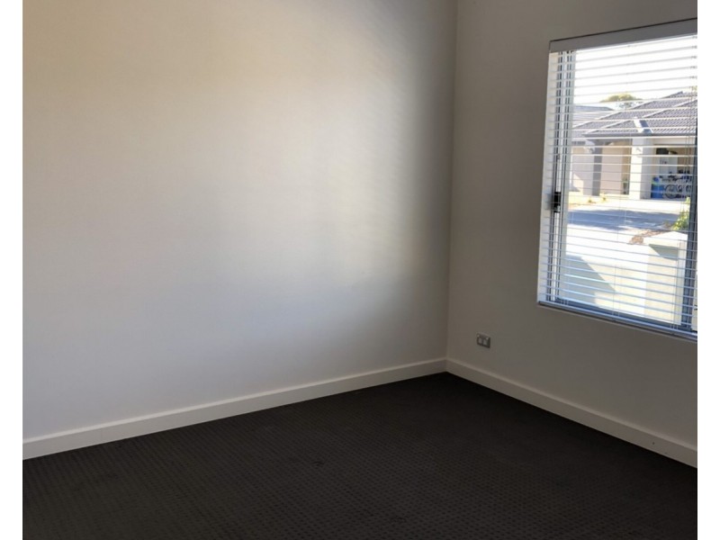 53 Eastwall Parkway, Butler WA 6036