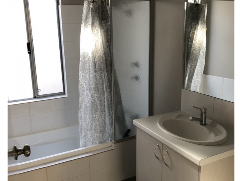 53 Eastwall Parkway, Butler WA 6036