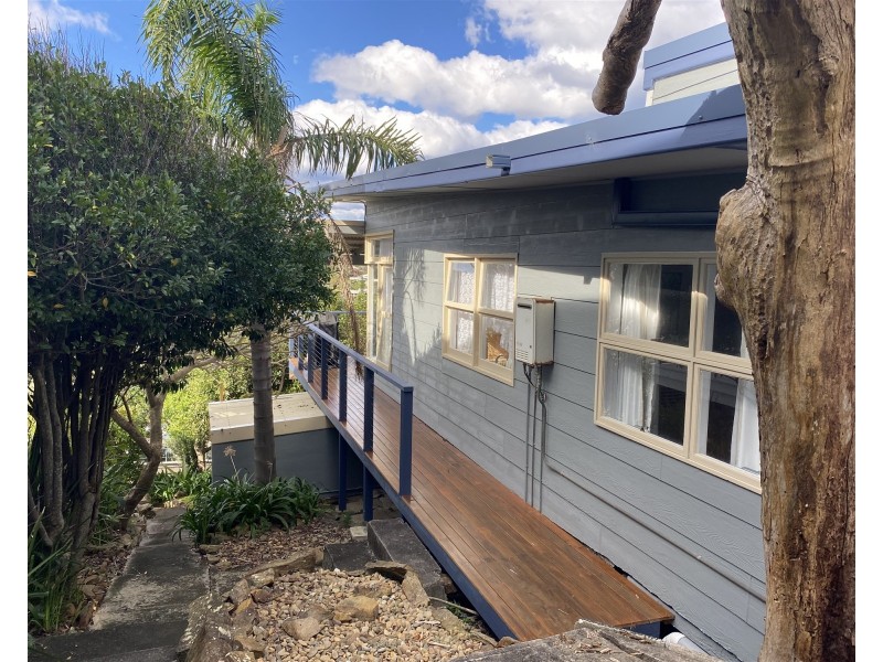 69 Copacabana Drive, Copacabana NSW 2251