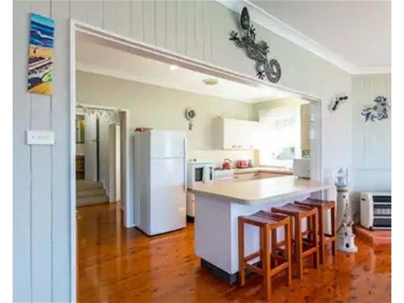 69 Copacabana Drive, Copacabana NSW 2251