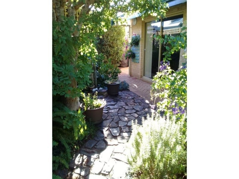 11/3 – 5 Dover Street, Greenfields WA 6210