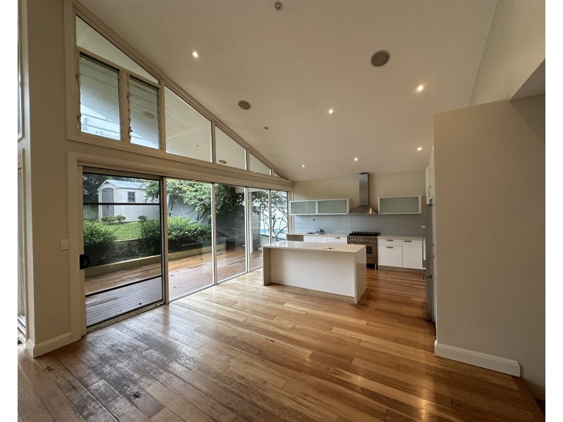 189 Burns Bay Road, Lane Cove NSW 2066