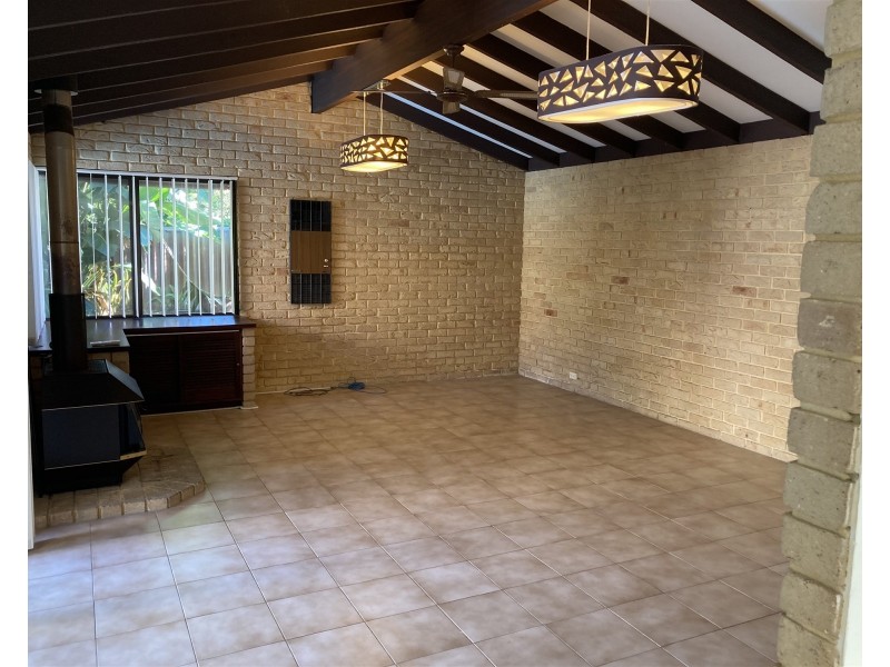 5 Chenard St, Carine WA 6020