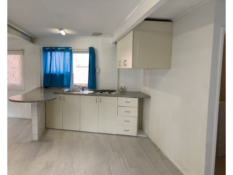 5 Chenard St, Carine WA 6020