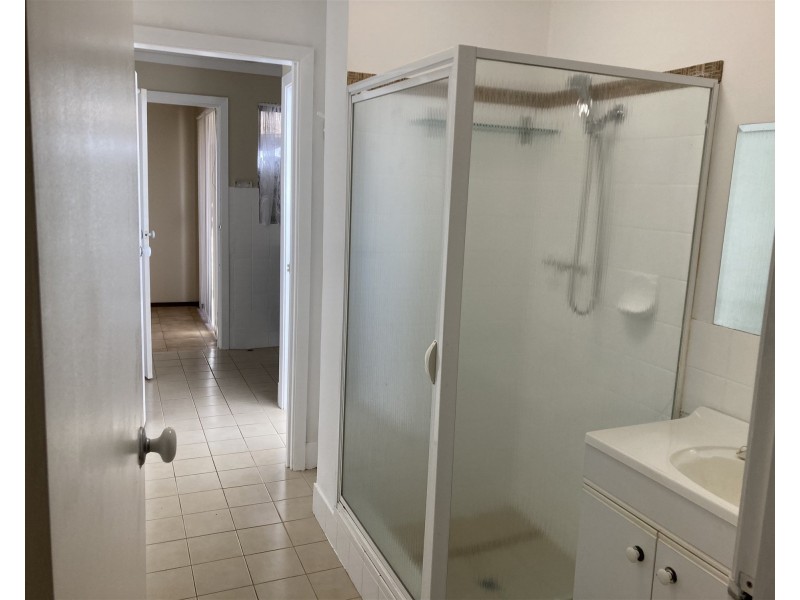 5 Chenard St, Carine WA 6020