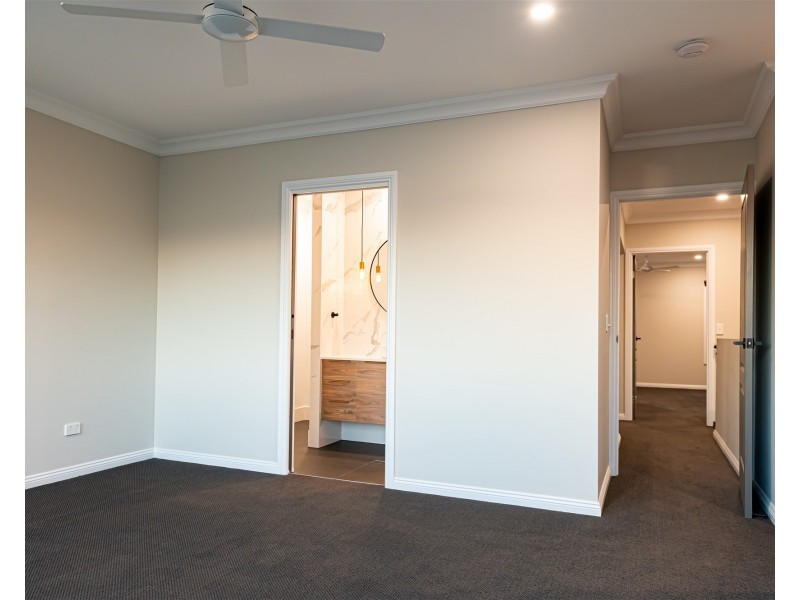 7/11 Warilda, Camp Hill QLD 4152