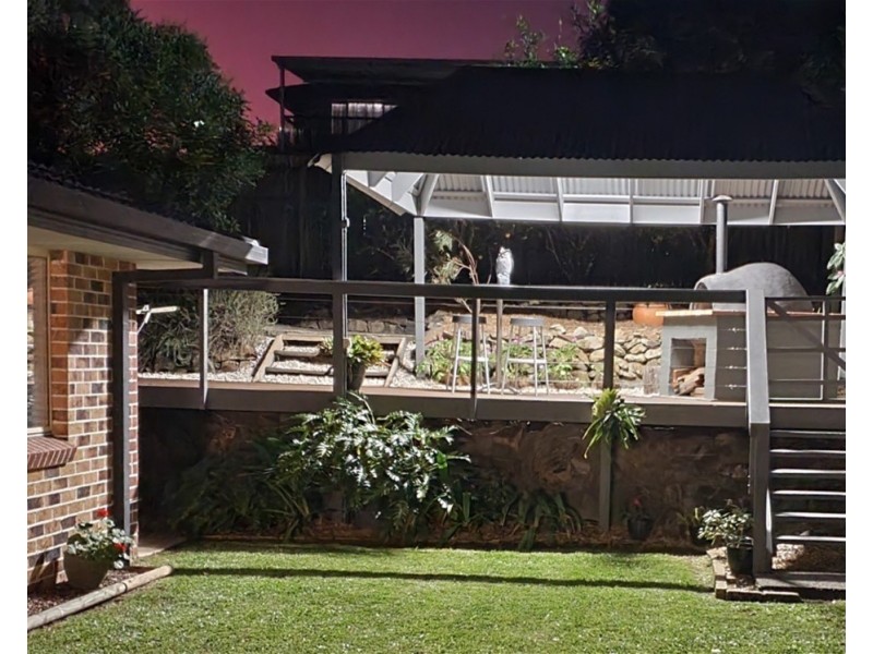 1 Regal Court, Highland Park QLD 4211