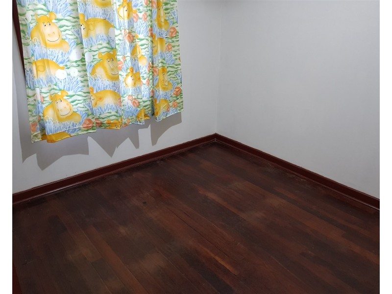 16 Homewood Street, Cloverdale WA 6105