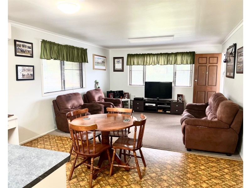 38 Aberdeen Street, Rangeville QLD 4350