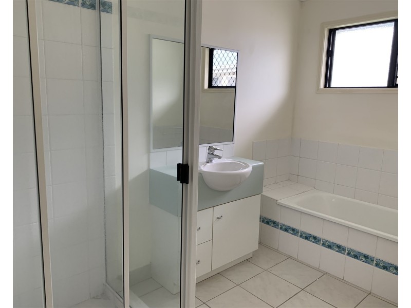 12 Bellingham Crescent, Kirwan QLD 4817