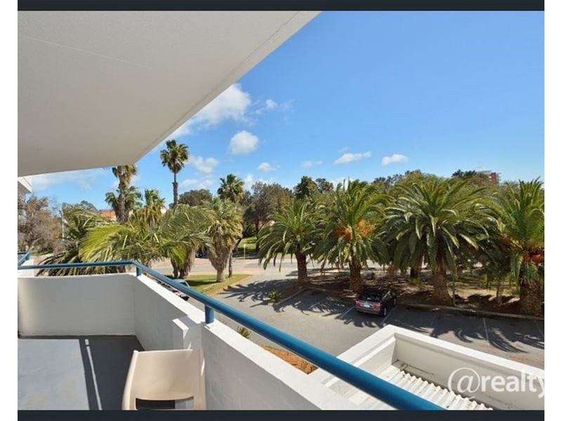 22/65 Ormsby Terrace, Mandurah WA 6210