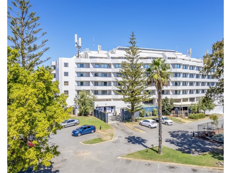 22/65 Ormsby Terrace, Mandurah WA 6210