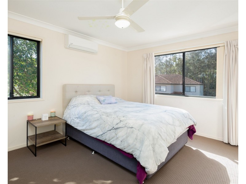 22/13 Hervey Street, Pacific Pines QLD 4211