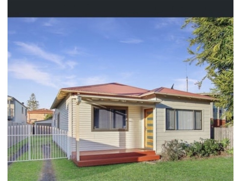 36 Pur Pur Avenue, Lake Illawarra NSW 2528