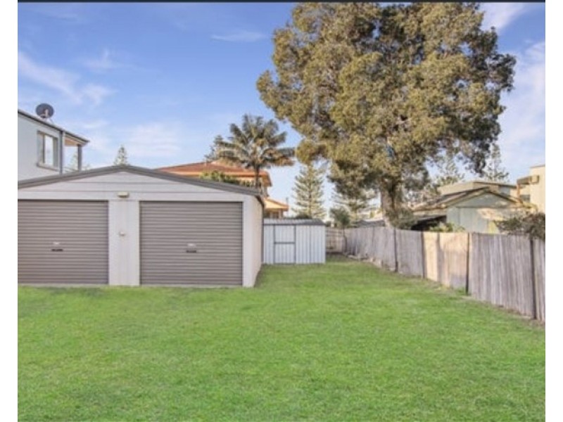 36 Pur Pur Avenue, Lake Illawarra NSW 2528