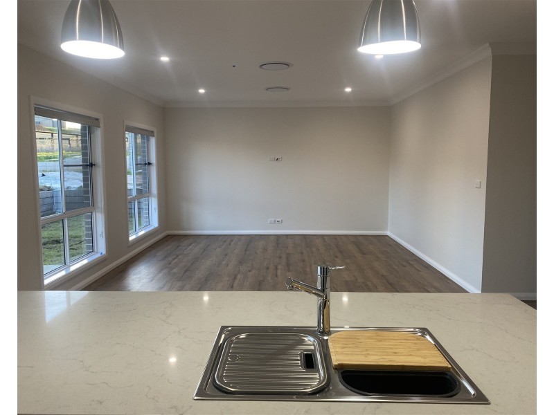 28 Currawong Drive, Calala NSW 2340