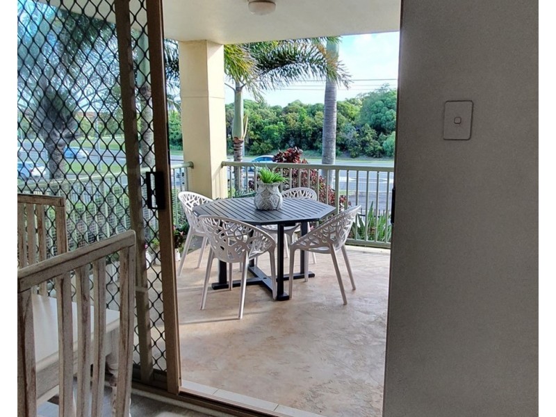 37-43 Golden Four Drive, Bilinga QLD 4225