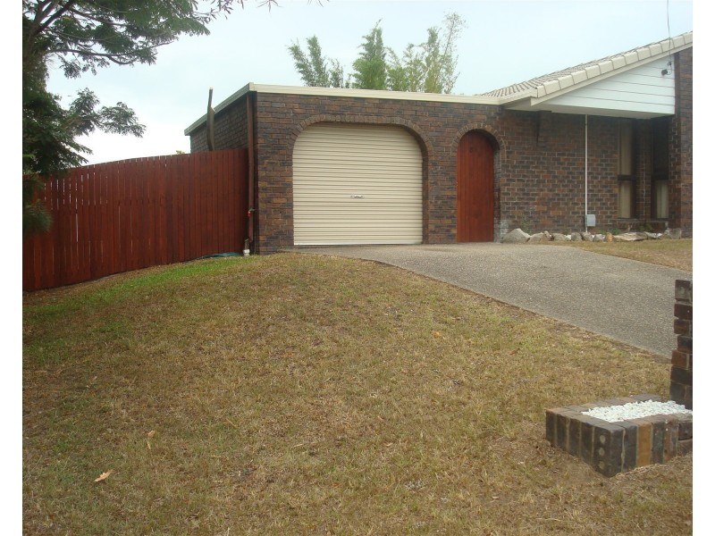 8 Mayfair Drive, Browns Plains QLD 4118