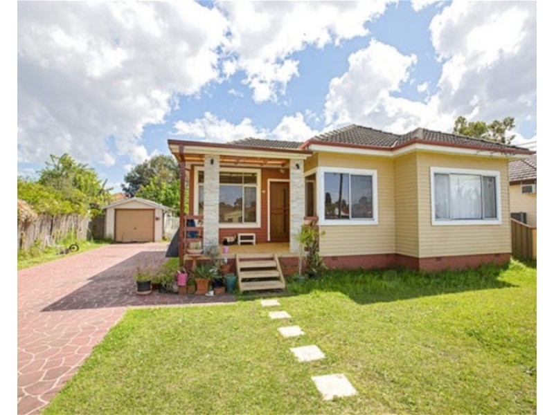 32 Park Road, Liverpool NSW 2170