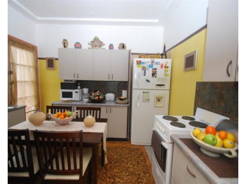 32 Park Road, Liverpool NSW 2170