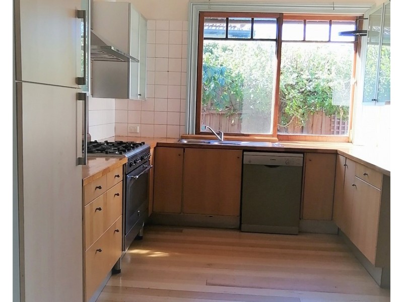 70 Emo Road, Malvern East VIC 3145