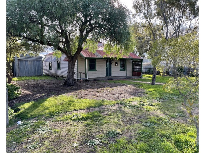4 Kent Street, Serviceton VIC 3420