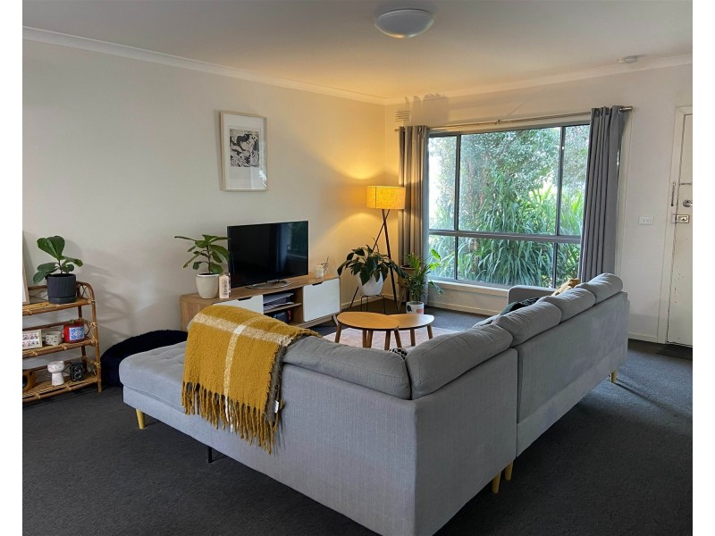 2/39 Hearn Street, Altona North VIC 3025