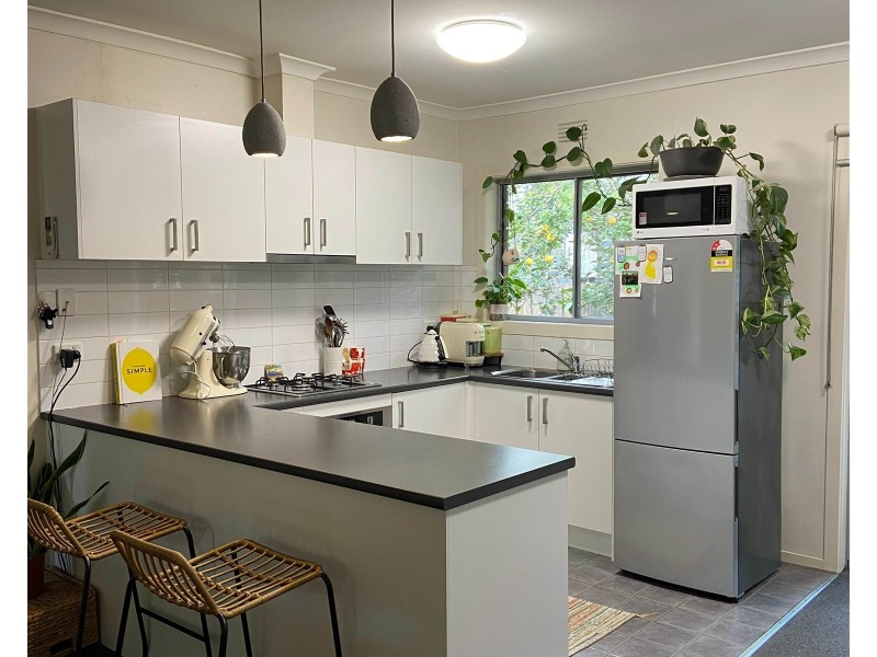 2/39 Hearn Street, Altona North VIC 3025