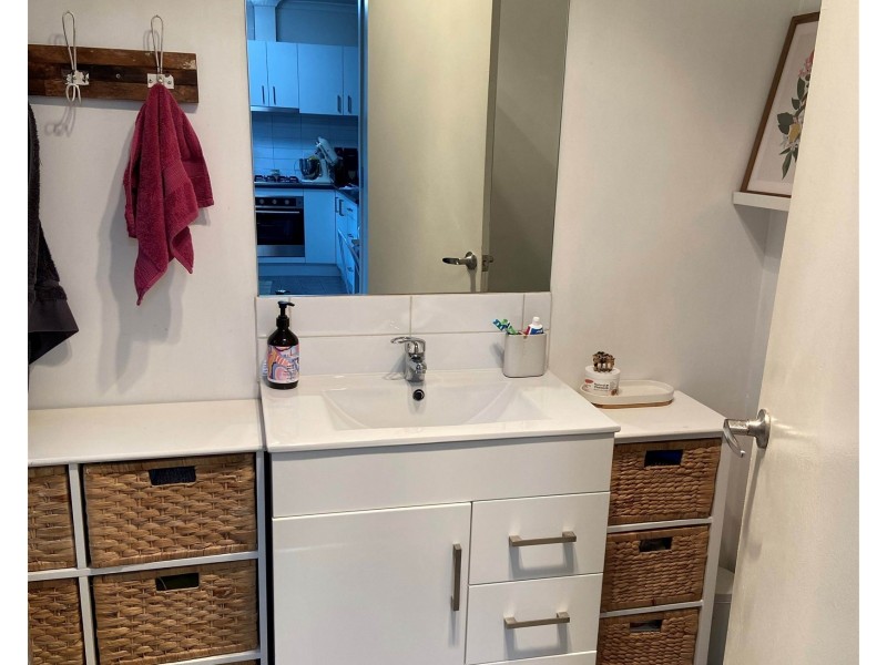 2/39 Hearn Street, Altona North VIC 3025