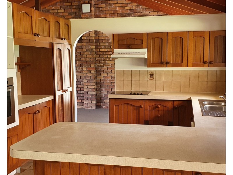 7 Yeovil Court, Alexandra Hills QLD 4161