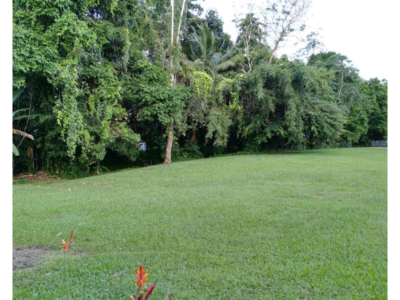 1/180 McManus st, Whitfield QLD 4870