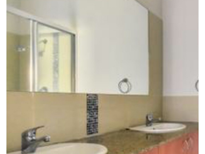 2/15 William street, Rosebery NT 0832