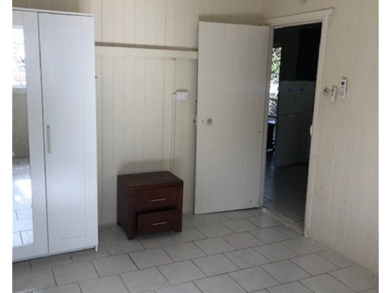 2/4 Sargent St, New Farm QLD 4005