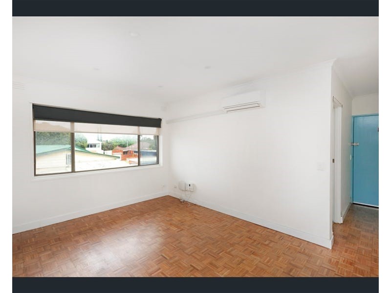 10/361 Geelong Road, Kingsville VIC 3012