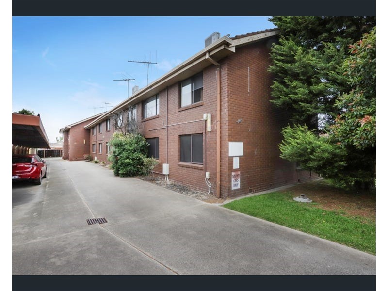 10/361 Geelong Road, Kingsville VIC 3012