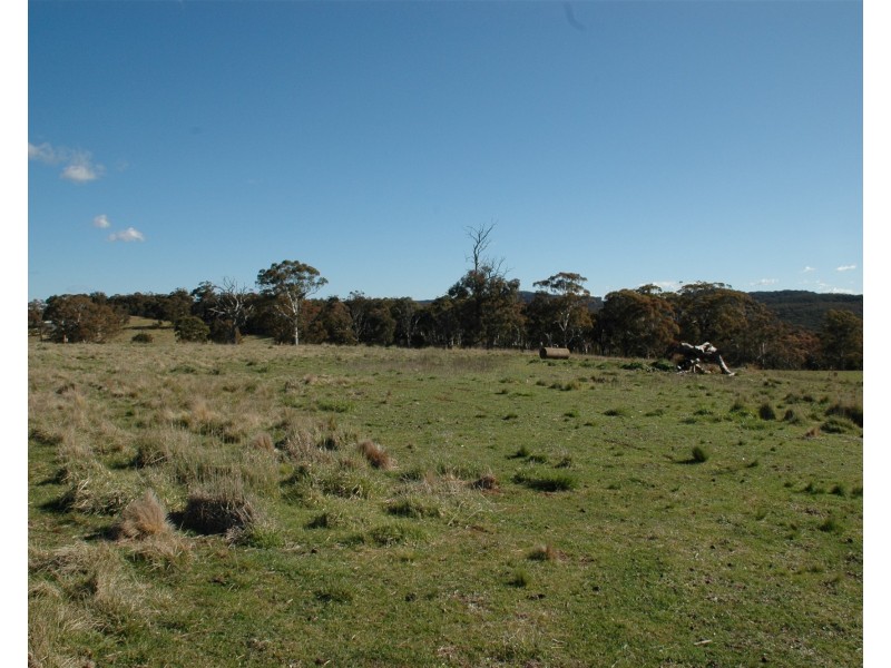 65 Curlewin Lane/Hume Highway, Marulan NSW 2579