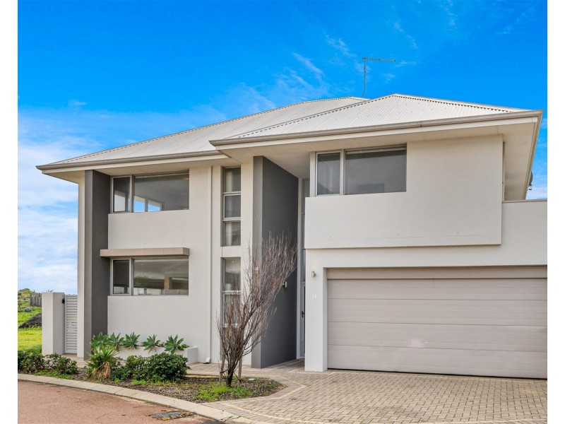 11/68 Hickman Road, Silver Sands WA 6210