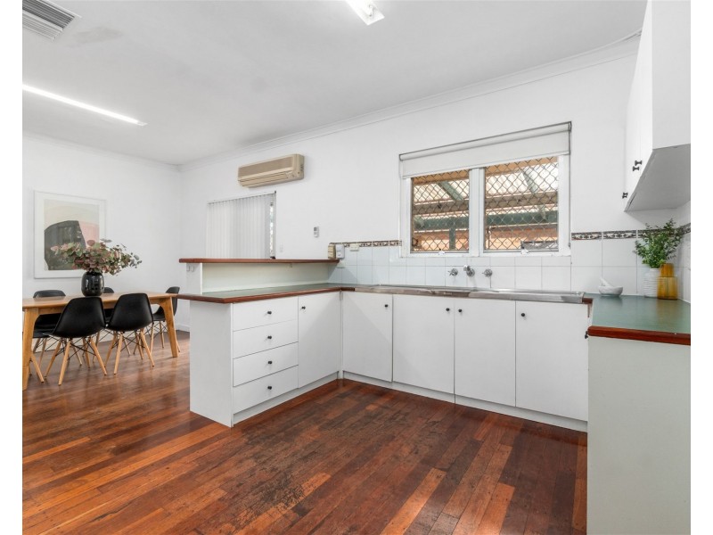 15 Michael Street, Yokine WA 6060