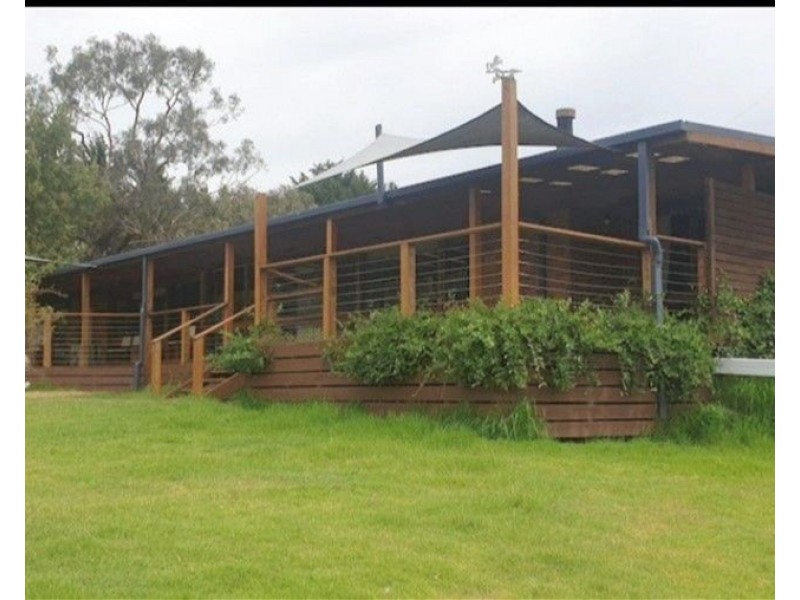 98 Grant Road, Somerville VIC 3912