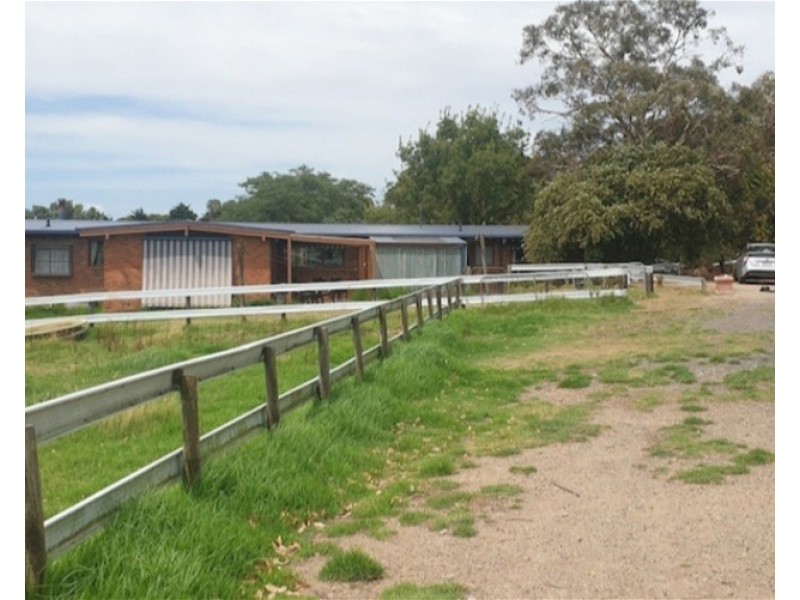 98 Grant Road, Somerville VIC 3912