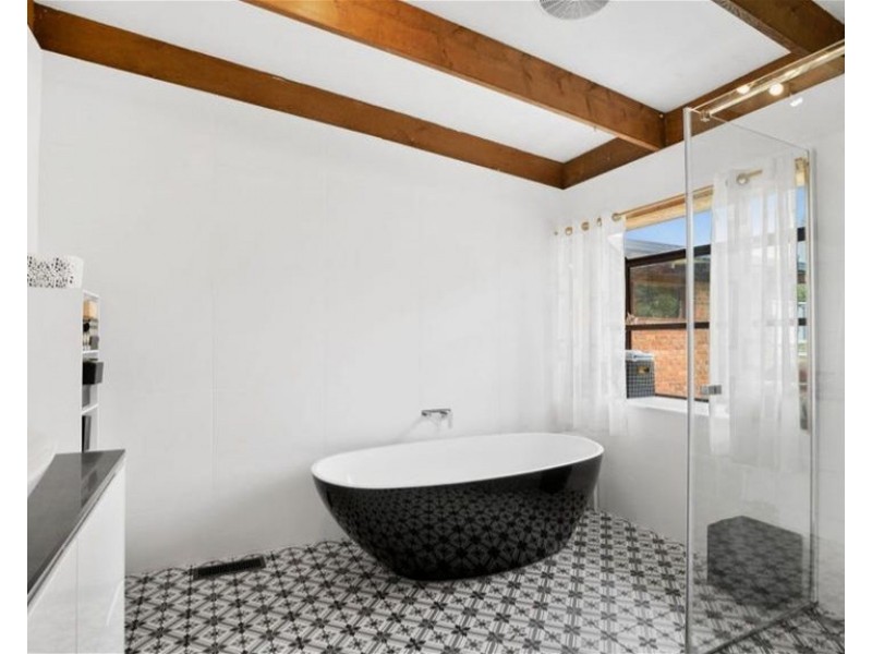 98 Grant Road, Somerville VIC 3912