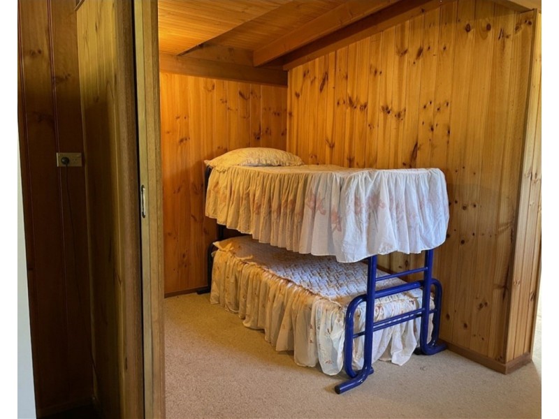 98 Grant Road, Somerville VIC 3912